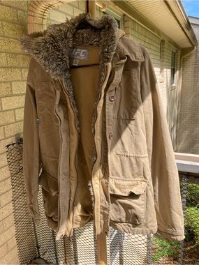 UFC Grey Faux Fur Hood Tan Parka Jacket Cotton Coat Size Large